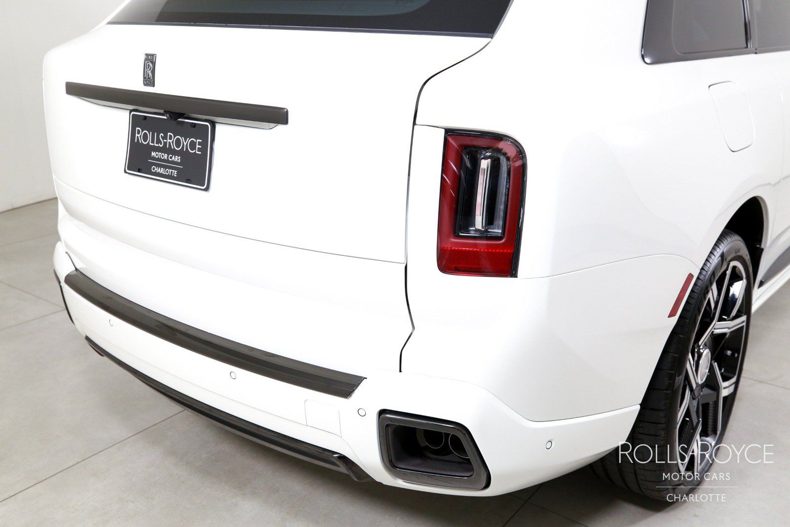 New 2027 Rolls-Royce Cullinan Black Badge AWD/4WD image 47