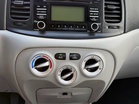 Used 2009 Hyundai Accent GLS w/ Popular Equipment Pkg 5 image 15