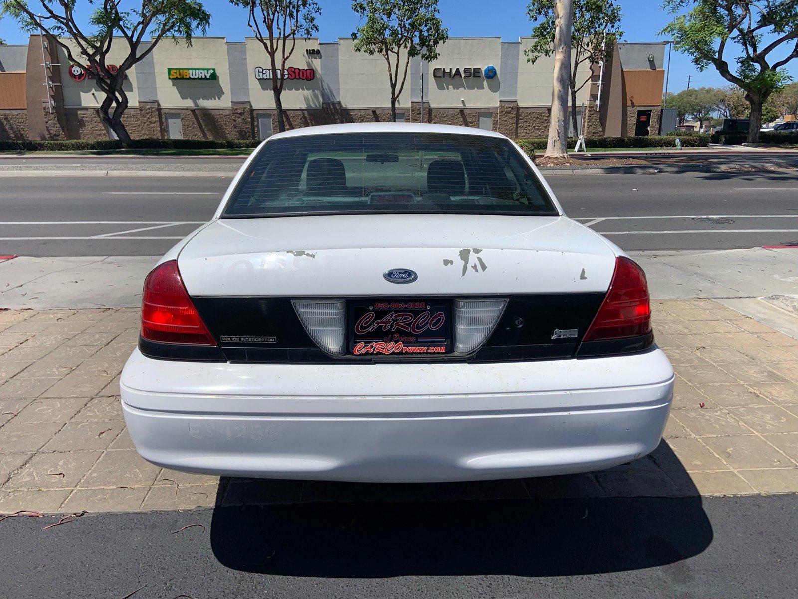 Used 2009 Ford Crown Victoria Police Interceptor RWD image 2