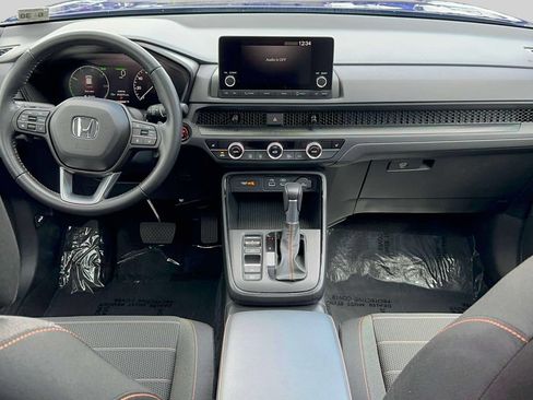 Certified 2025 Honda CR-V Sport image 10