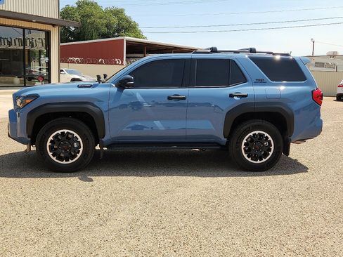 Used 2026 Toyota 4Runner TRD Off-Road Premium w/ Tow Technology Package AWD/4WD image 2