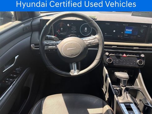 Used 2025 Hyundai Santa Cruz Limited AWD/4WD image 16