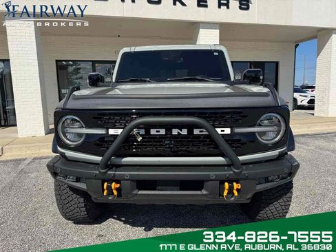 Used 2021 Ford Bronco First Edition image 2