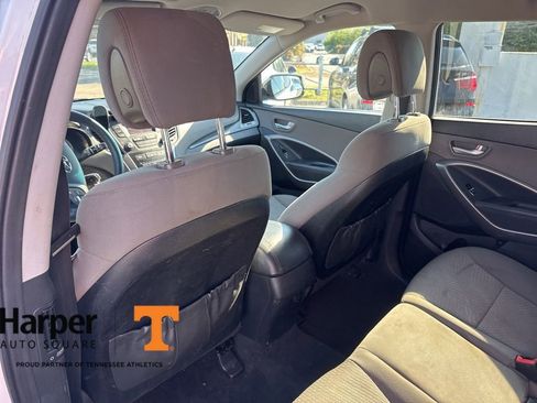 Used 2016 Hyundai Santa Fe Sport image 11