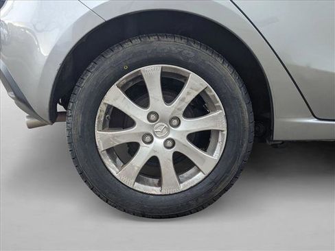 Used 2012 MAZDA MAZDA2 Touring image 6