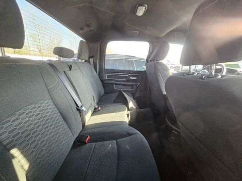 Used 2025 RAM 2500 Big Horn AWD/4WD image 5