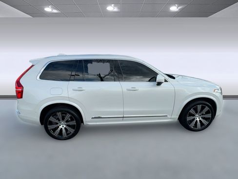 Certified 2023 Volvo XC90 B6 Ultimate w/ Protection Package Premier image 8