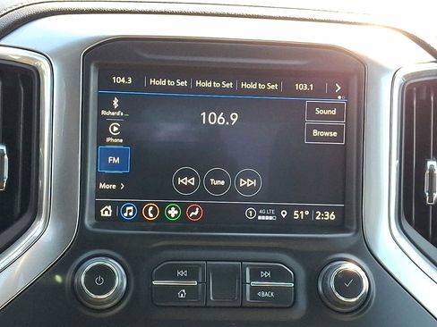 Used 2022 Chevrolet Silverado 1500 RST w/ Convenience Package II image 17