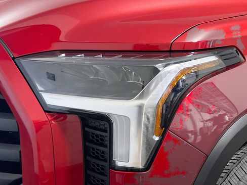 New 2026 Toyota Tundra SR5 image 11