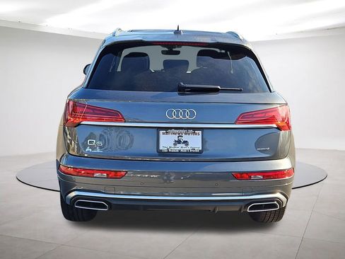 Used 2023 Audi Q5 2.0T Premium Plus w/ Premium Plus Package image 6