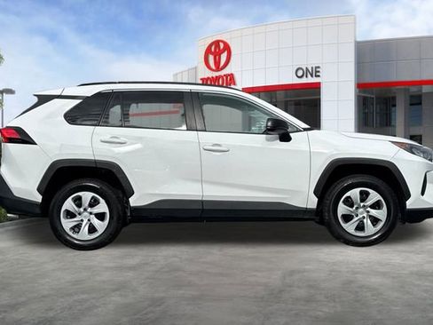 Certified 2019 Toyota RAV4 LE image 3