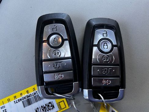 Used 2021 Ford Expedition Max Platinum AWD/4WD image 21