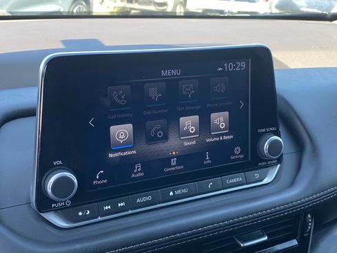 Used 2023 Nissan Rogue SL FWD image 23