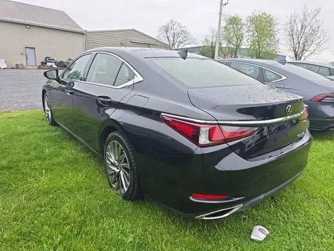 Used 2019 Lexus ES 350 w/ Accessory Package 2 FWD image 3