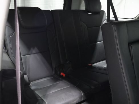 Used 2016 Chevrolet Suburban LT w/ Luxury Package AWD/4WD image 25