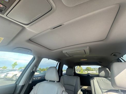 Used 2019 Honda Pilot Touring image 20