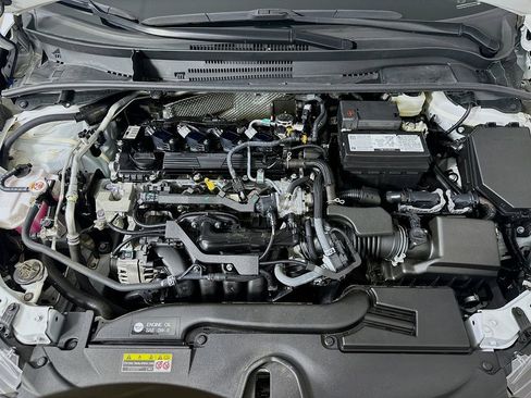 Used 2024 Toyota Corolla LE FWD image 9