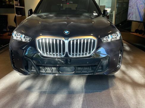 Used 2025 BMW X5 xDrive40i w/ Executive Package AWD/4WD image 1