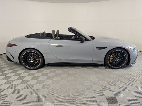 New 2026 Mercedes-Benz SL 63 AMG 4MATIC image 3