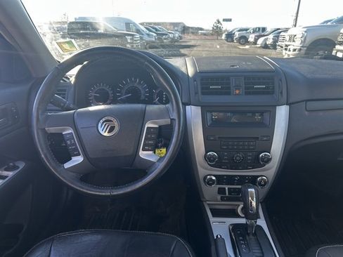 Used 2010 Mercury Milan Premier image 9