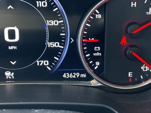 Used 2020 Chevrolet Blazer RS image 23