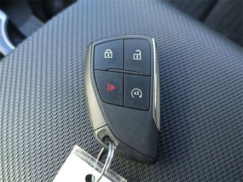 Certified 2025 Chevrolet Equinox LT image 34