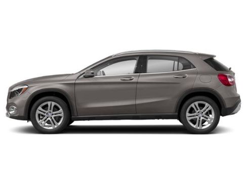 Used 2018 Mercedes-Benz GLA 250 4MATIC image 6