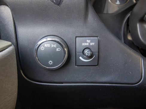 Used 2020 Chevrolet Express 3500 Extended w/ Driver Convenience Package image 28