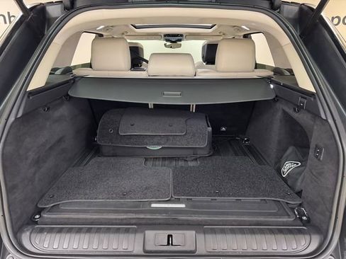 Used 2020 Land Rover Range Rover Sport HSE image 27