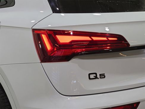 Used 2023 Audi Q5 e Prestige image 37