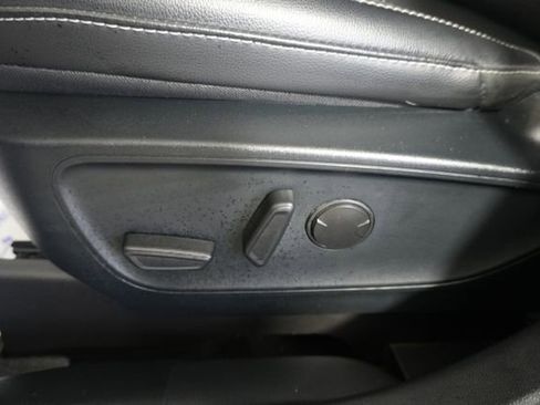 Used 2021 Ford Escape SEL image 17