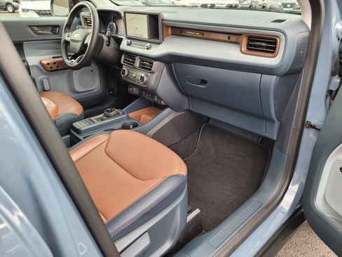 Used 2024 Ford Maverick Lariat image 21