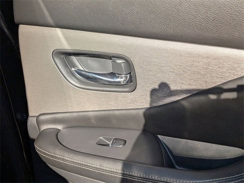 Used 2023 Nissan Murano SL image 33