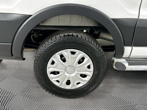 Used 2025 Ford Transit 250 Low Roof w/ Exterior Upgrade Package RWD image 28