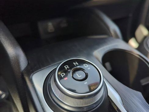 Used 2025 Ford Escape Active FWD image 12