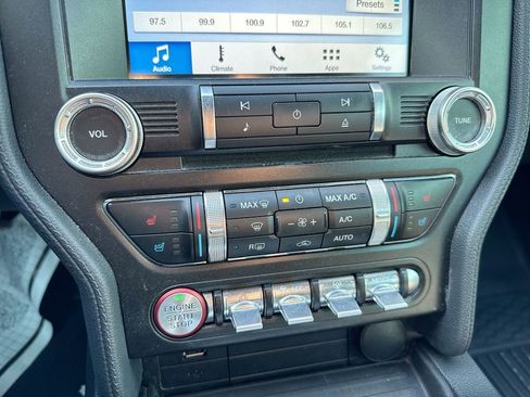 Used 2018 Ford Mustang GT Premium image 19