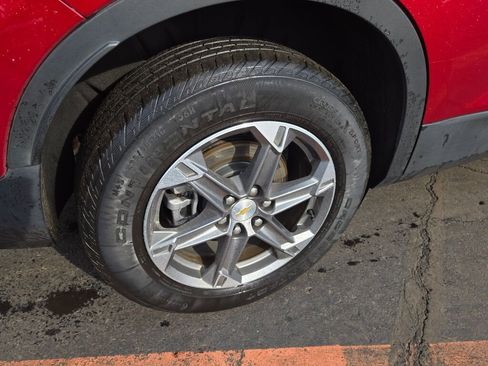 Used 2023 Chevrolet Blazer LT image 9