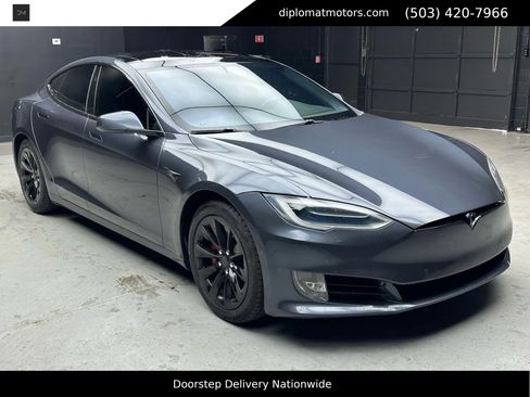 Used 2018 Tesla Model S P100D image 8