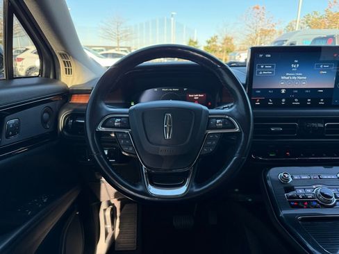 Used 2021 Lincoln Nautilus Reserve w/ Equipment Group 201A image 14