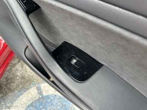 Used 2019 Tesla Model 3 Performance image 26