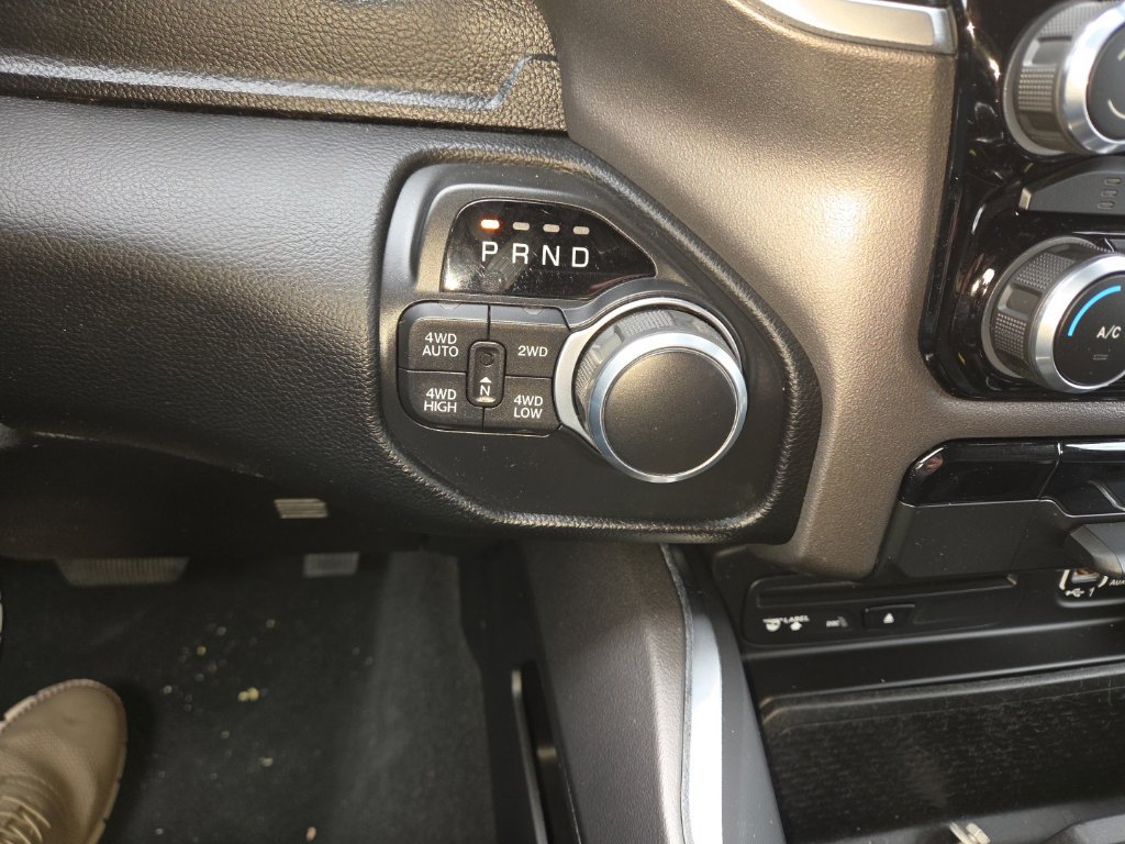 Used 2019 RAM 1500 Big Horn AWD/4WD image 13