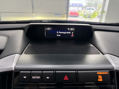 Used 2019 Subaru Ascent Limited w/ Popular Package #3 AWD/4WD image 16