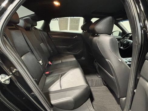 Certified 2019 Honda Accord Sport image 31