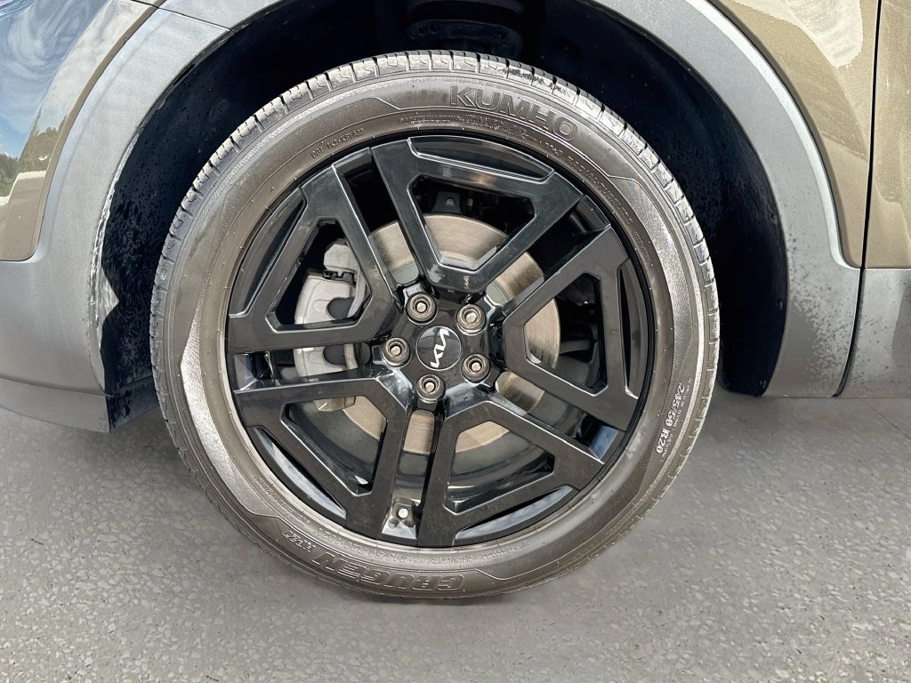 Used 2023 Kia Telluride SX X-Line AWD/4WD image 33