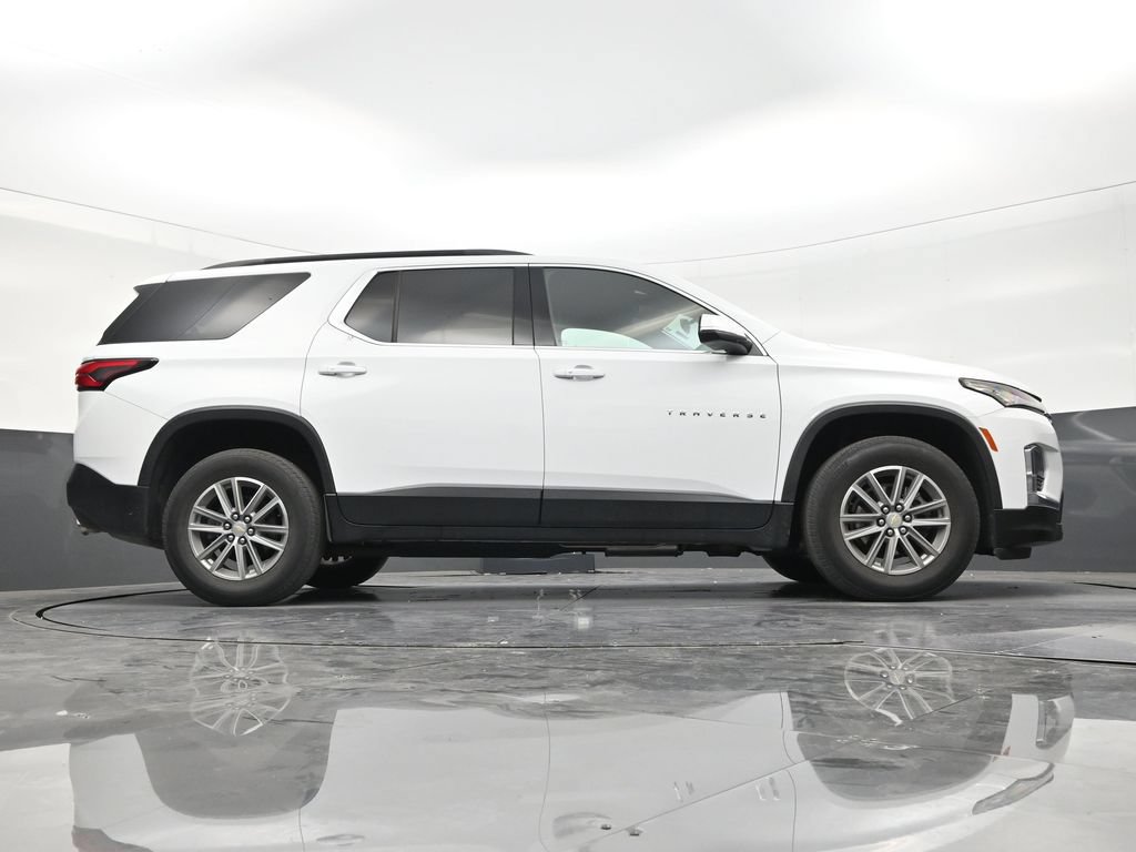 Used 2023 Chevrolet Traverse LT FWD image 22