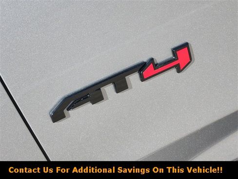 New 2026 GMC Yukon XL AT4 image 8