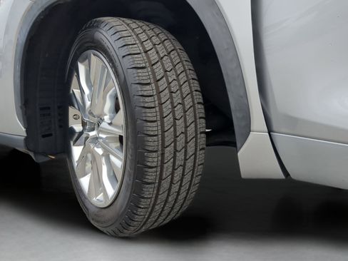 Used 2022 Toyota Highlander Limited image 66