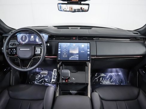 Used 2025 Land Rover Range Rover Sport Autobiography image 6