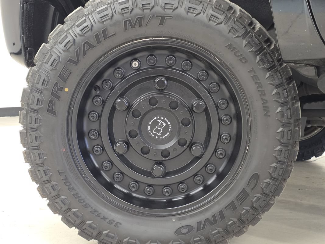 Used 2012 Toyota Tundra 4x4 CrewMax w/ SR5 Pkg image 33