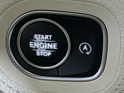 Certified 2020 Mercedes-Benz GLE 350 4MATIC image 16